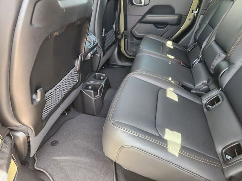 New 2026 Jeep Gladiator Sport image 23