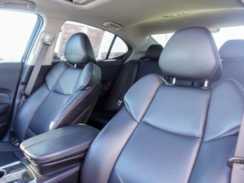 Used 2020 Acura TLX image 23