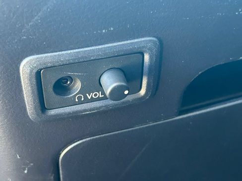 Used 2019 Toyota Sequoia Platinum RWD image 24
