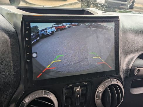 Used 2013 Jeep Wrangler Unlimited Sport image 27