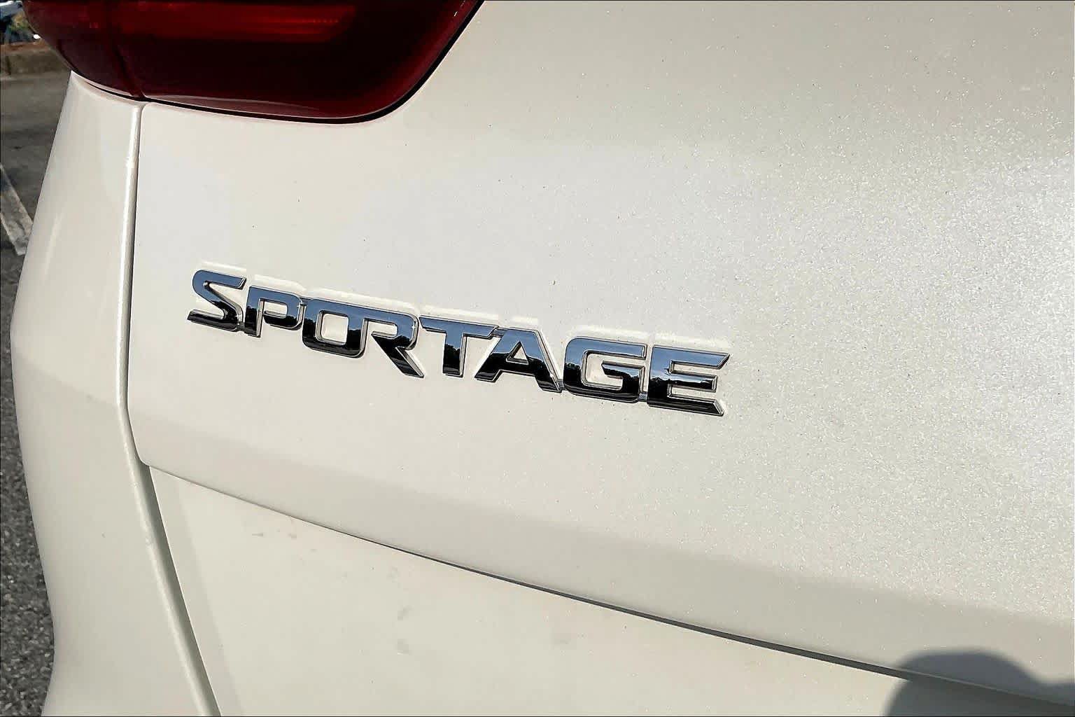 Used 2021 Kia Sportage EX AWD/4WD image 30