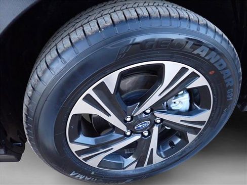 Certified 2024 Subaru Crosstrek 2.0i Premium image 7