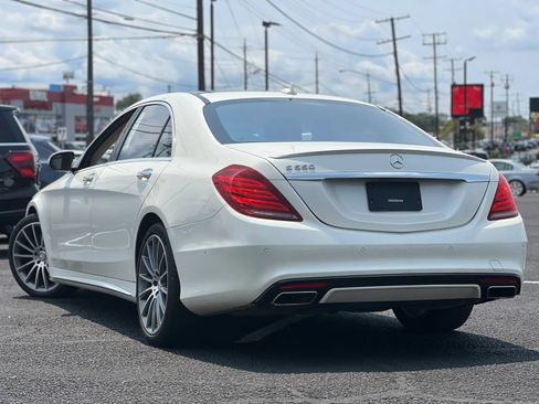 Used 2017 Mercedes-Benz S 550 Sedan image 2