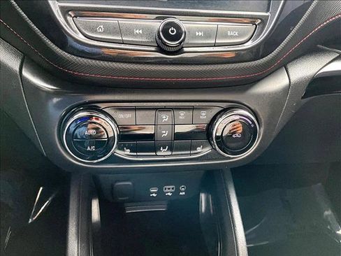 Certified 2023 Chevrolet TrailBlazer RS w/ Convenience Package image 22