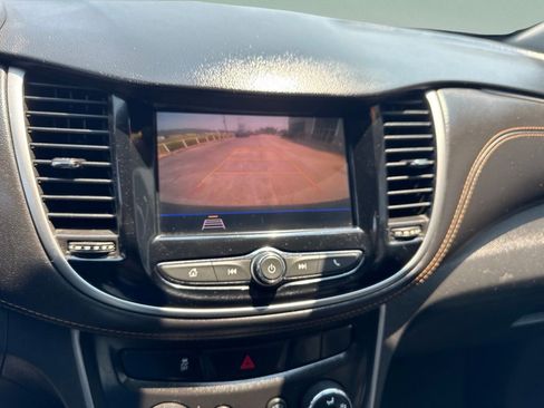 Used 2020 Chevrolet Trax LS w/ Tint and Cruise Package FWD image 16