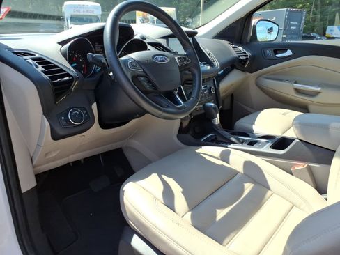 Used 2017 Ford Escape Titanium AWD/4WD image 12