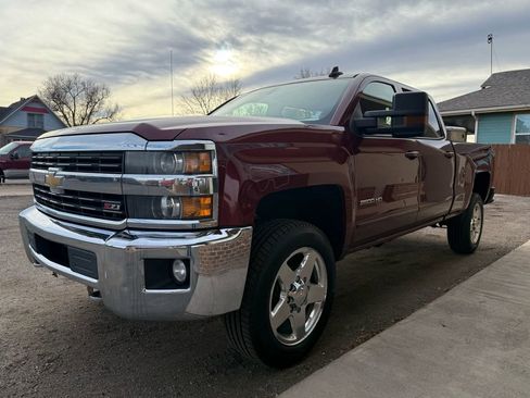 Used 2015 Chevrolet Silverado 2500 LT w/ LT Convenience Package image 6