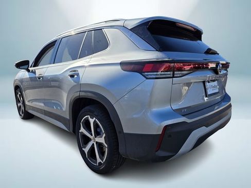 New 2026 Volkswagen Tiguan SE image 3