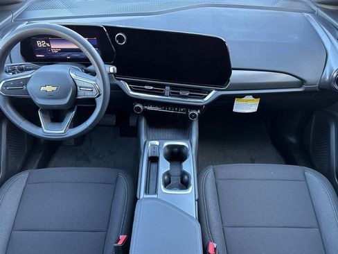 New 2026 Chevrolet Equinox EV LT FWD image 13