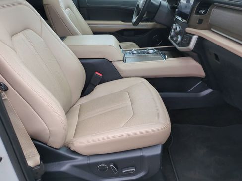 Used 2022 Ford Expedition Max Limited AWD/4WD image 23