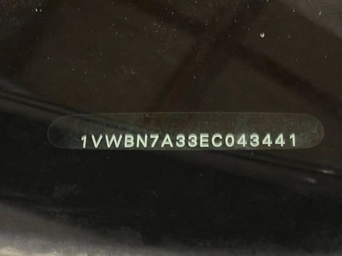 Used 2014 Volkswagen Passat TDI SE image 24