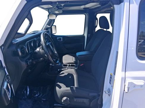 Used 2022 Jeep Wrangler Unlimited Sport AWD/4WD image 10