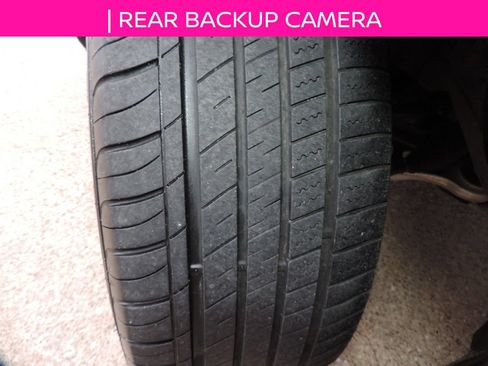 Used 2023 Nissan Rogue SV FWD image 12