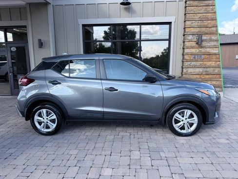Used 2024 Nissan Kicks S FWD image 48
