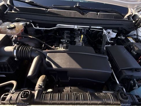 Used 2022 Chevrolet Colorado W/T w/ Custom Special Edition image 26