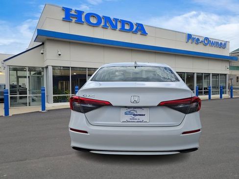 Used 2022 Honda Civic LX image 5