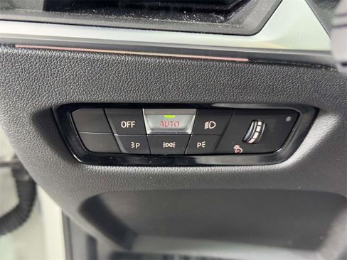 Used 2023 BMW 330i xDrive Sedan w/ Driving Assistance Package image 19