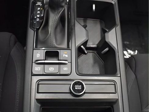Used 2025 Kia K5 LXS FWD image 27