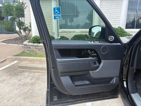 Used 2018 Land Rover Range Rover HSE AWD/4WD image 9