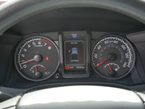 Certified 2023 Toyota Tacoma SR AWD/4WD image 23