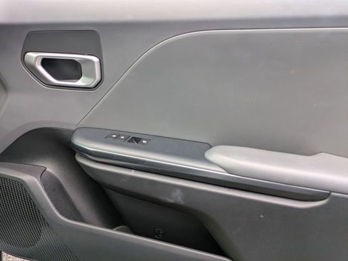 Used 2025 Kia K4 LXS image 30