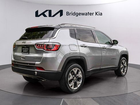 Used 2018 Jeep Compass Limited w/ Navigation Group AWD/4WD image 6