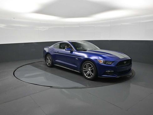 Used 2016 Ford Mustang GT Premium RWD image 42