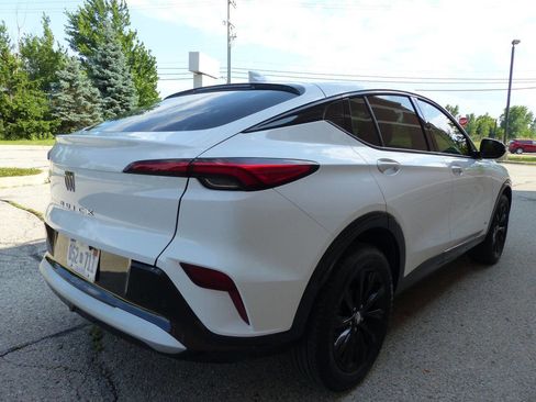 Used 2025 Buick Envista Sport Touring w/ Convenience I Package image 13