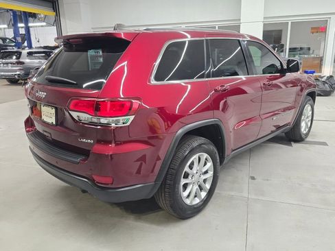 Certified 2022 Jeep Grand Cherokee Laredo X image 6