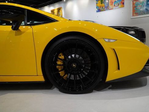 Used 2004 Lamborghini Gallardo AWD/4WD image 19