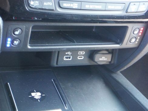 Used 2024 Honda Passport Black Edition image 24