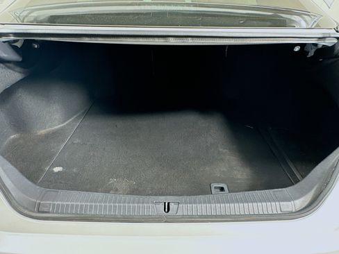 Used 2020 Toyota Avalon Limited w/ Advanced Safety Package FWD image 29