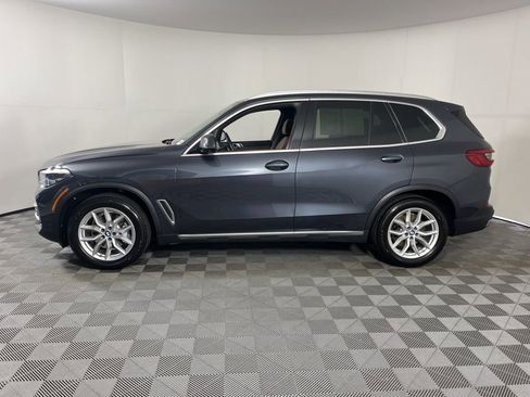 Used 2020 BMW X5 xDrive40i w/ Premium Package image 2