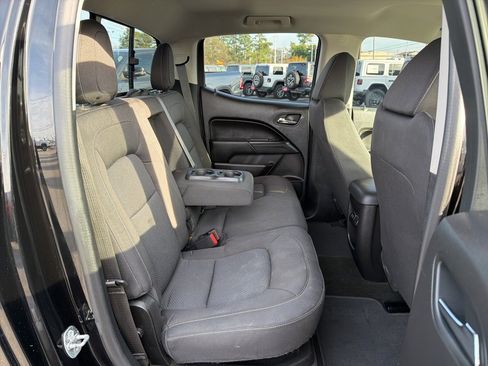 Used 2016 Chevrolet Colorado LT w/ LT Convenience Package image 17