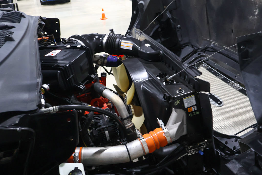 Used 2015 Ford F650 2WD Crew Cab Super Duty image 72