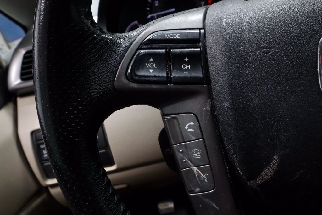 Used 2014 Honda Odyssey EX-L image 28