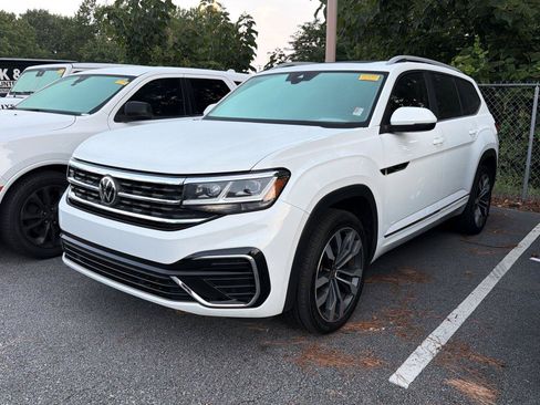 Used 2021 Volkswagen Atlas SEL R-Line FWD image 1