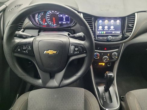 Used 2020 Chevrolet Trax LS w/ Tint and Cruise Package FWD image 22