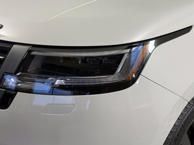 New 2026 Land Rover Range Rover SV AWD/4WD image 12