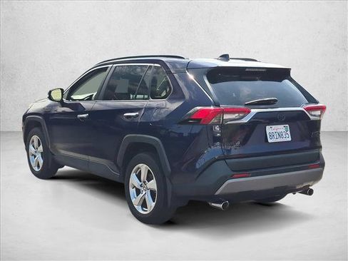 Used 2020 Toyota RAV4 Limited AWD/4WD image 7