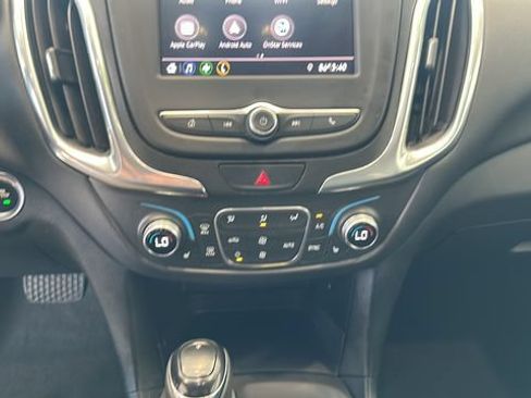 Used 2020 Chevrolet Equinox LT AWD/4WD image 13