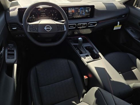 New 2026 Nissan Sentra SR w/ SR Premium Package image 16