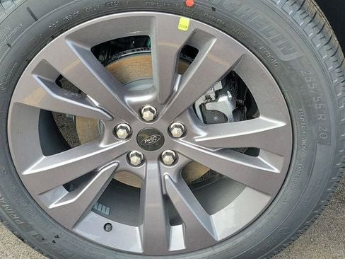 Used 2026 Ford Explorer Active AWD/4WD image 28