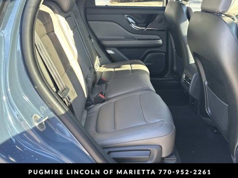 New 2026 Lincoln Corsair Premiere image 15