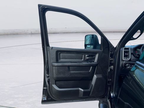 Used 2025 RAM 2500 Tradesman AWD/4WD image 11