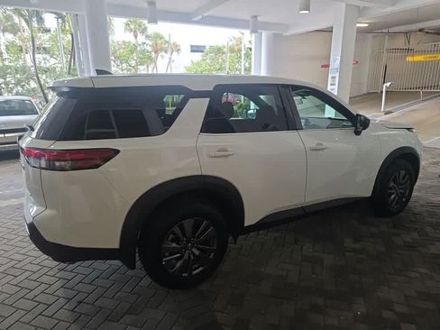 Used 2024 Nissan Pathfinder S w/ Cargo Package AWD/4WD image 3