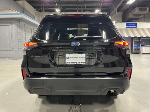 Used 2026 Subaru Forester Premium AWD/4WD image 7