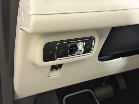 New 2026 Lincoln Nautilus Premier w/ Equipment Group 102A AWD/4WD image 20