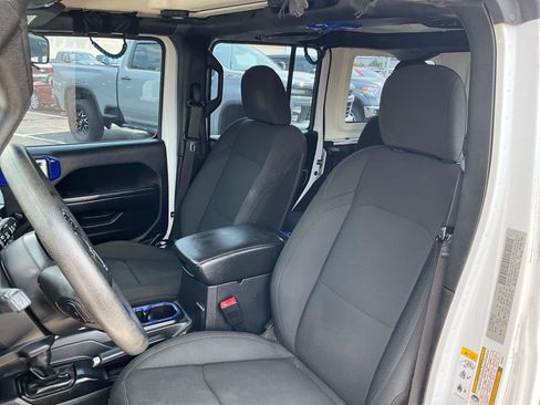 Used 2019 Jeep Wrangler Unlimited Sport AWD/4WD image 19