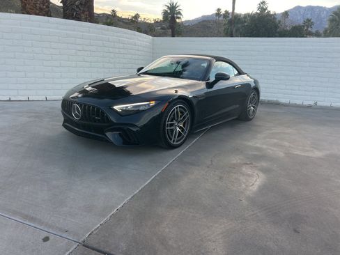 Used 2023 Mercedes-Benz SL 63 AMG 4MATIC image 1